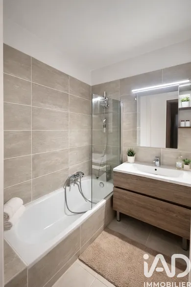 Apartment in Antibes (06600)