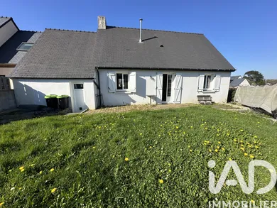 House in Landivisiau (29400)