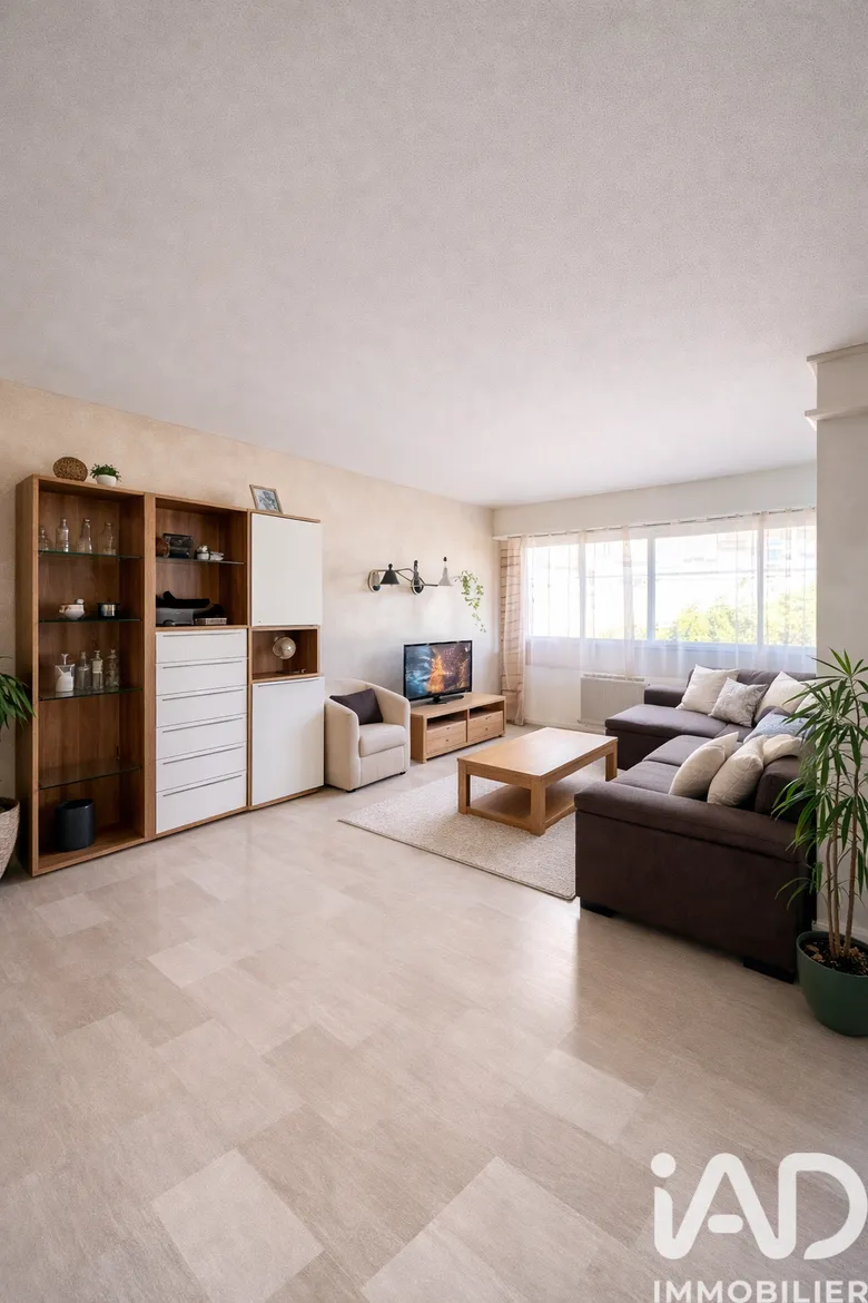 Appartement 4 pièces 80 m² · à Antibes · 80 m² · 385 000 €
