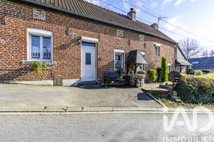 House in Sebourg (59990)