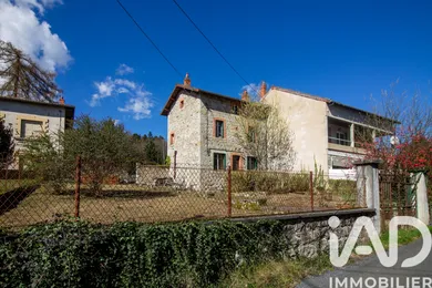 House in Marat (63480)