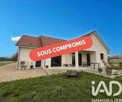 Maison à Bruailles (71500)