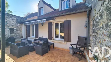 Maison de village à Flagy (77940)