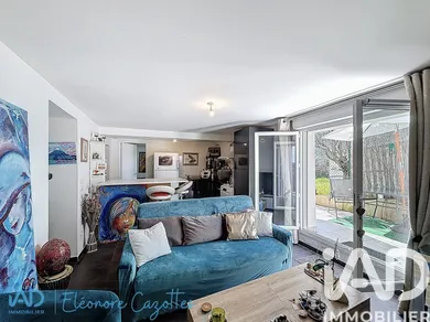 Apartment in Pignan (34570)
