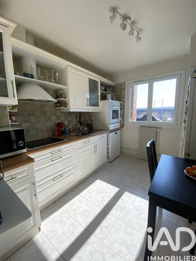 Appartement à Avon (77210)