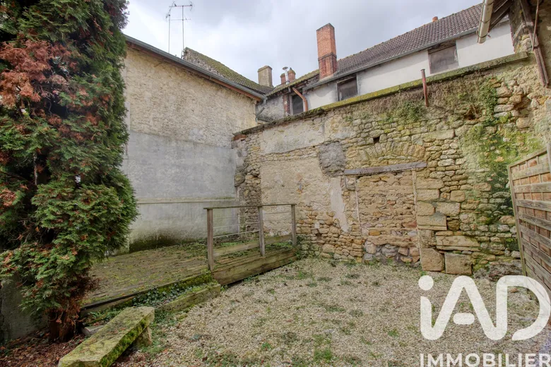 Maison 3 pièces 82 m² · à Puiseaux · 82 m² · 69 000 €