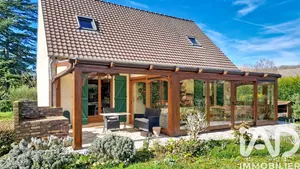 Maison traditionnelle à Saint-Fargeau-Ponthierry (77310)