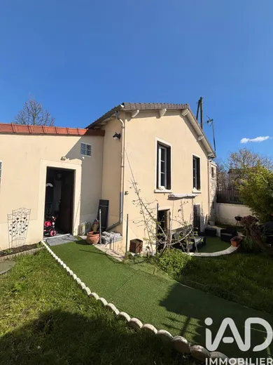 Traditional house in Choisy-le-Roi (94600)