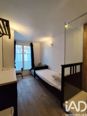 Apartment in Paris (75003)