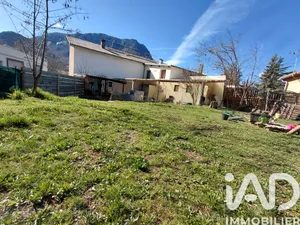 House in Espinasses (05190)