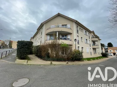 Apartment in Morsang-sur-Orge (91390)