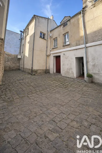 Apartment in Montmorency (95160)