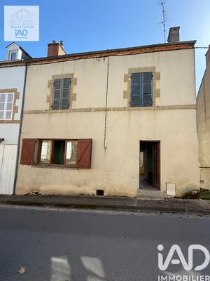 Maison à Lucenay-lès-Aix (58380)