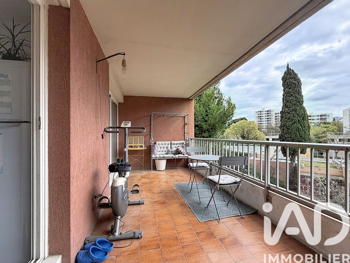 Vente appartement à Marseille (13011) : appartement 4 pièces 86 m² - 1977040