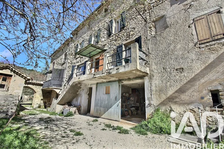 Maison 5 pièces 96 m² · à Montbrun-les-Bains · 96 m² · 139 900 €