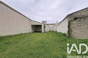 House in Charron (17230)