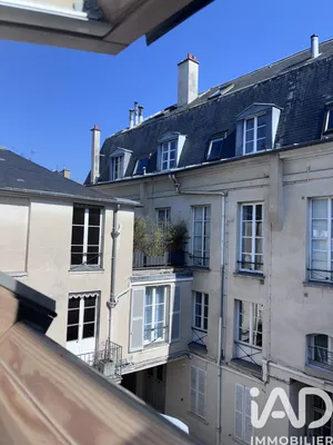 Apartment in Versailles (78000)