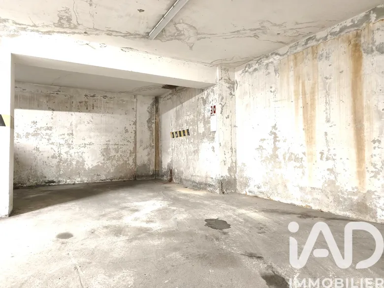 Parking 25 m² · à Lille · 25 m² · 33 000 €