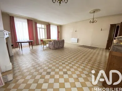 Townhouse in Écueillé (36240)