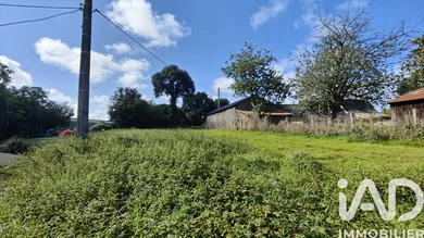 Land in Sens-de-Bretagne (35490)