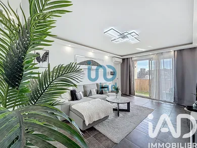 Apartment in Toulon (83100)