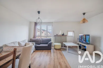 Apartment in Saint-Martin-d'Hères (38400)