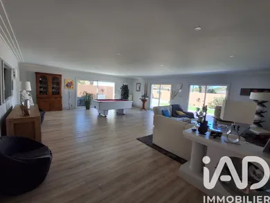 Traditional house in Yves (17340)