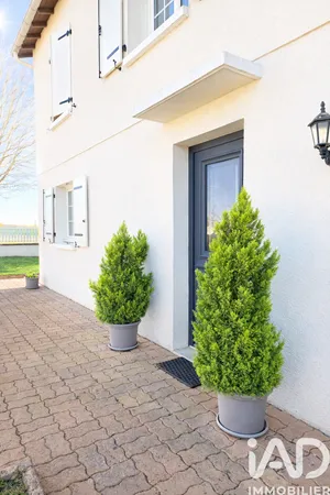 House in Chauray (79180)