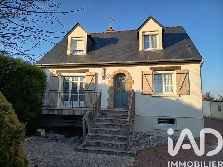 Maison 4 pièces 87 m² · à Doué-en-Anjou · 87 m² · 215 000 €