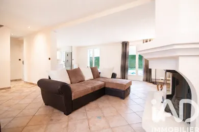 House in Orgeval (78630)