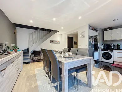 Appartement à Roissy-en-Brie (77680)