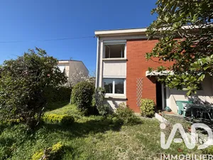 Maison traditionnelle à Castelginest (31780)