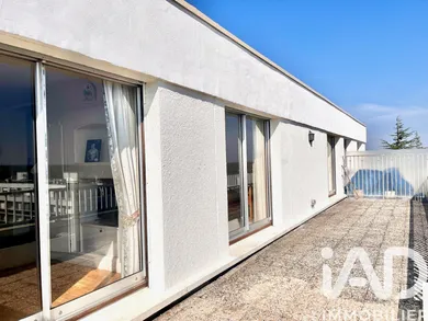 Apartment in Compiègne (60200)
