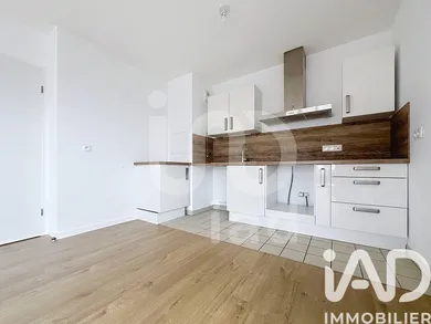 Apartment in Vert-Saint-Denis (77240)