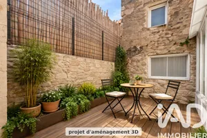 Maison de village à FOURQUES (30300)