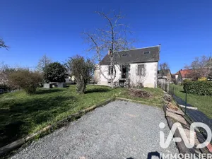 Village house in Saint-Merd-la-Breuille (23100)