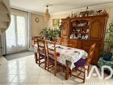 House in Saint-Germain-Laval (77130)