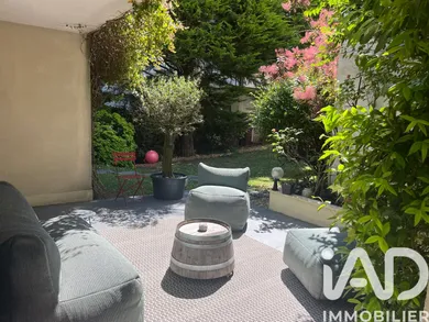 Townhouse in Saint-Cloud (92210)