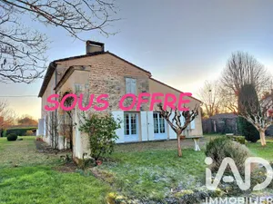 House in Saint-Avit-Saint-Nazaire (33220)