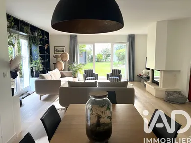 Townhouse in Saint-Cloud (92210)