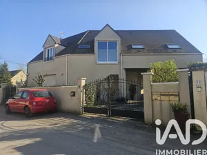 Architectural house in Nanteuil-lès-Meaux (77100)