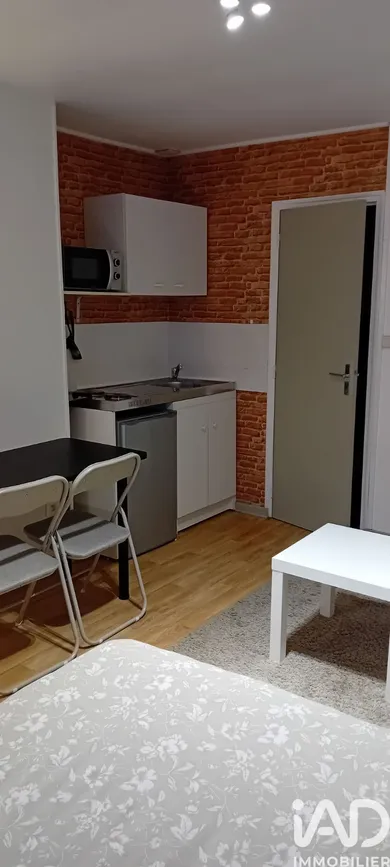Studio in Laon (02000)