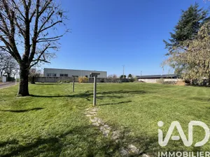 Terrain à bâtir à Monnaie (37380)