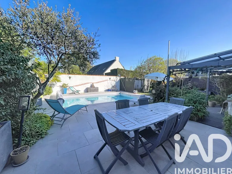 Maison 6 pièces 143 m² · à Sainte-Luce-sur-Loire · 143 m² · 328 500 €