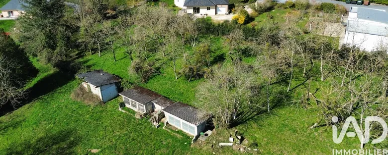 Terrain à Moyrazès (12160) · 52 000 €
