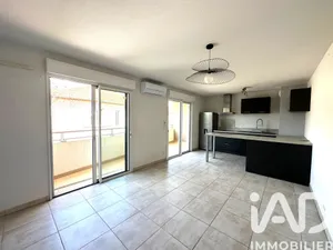 Appartement à Les Arcs (83460)
