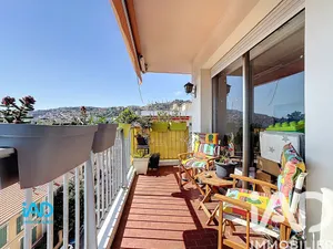 Apartment in Nice (06100)