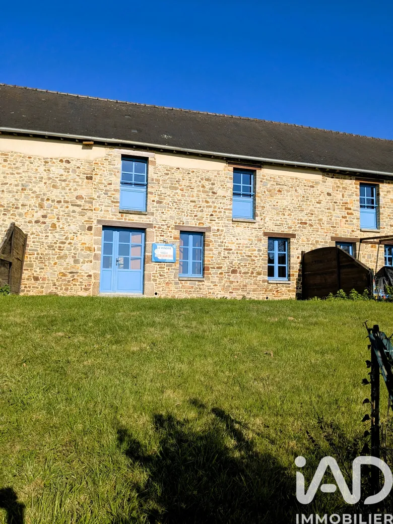 Maison 5 pièces 108 m² · à Gahard · 108 m² · 240 000 €
