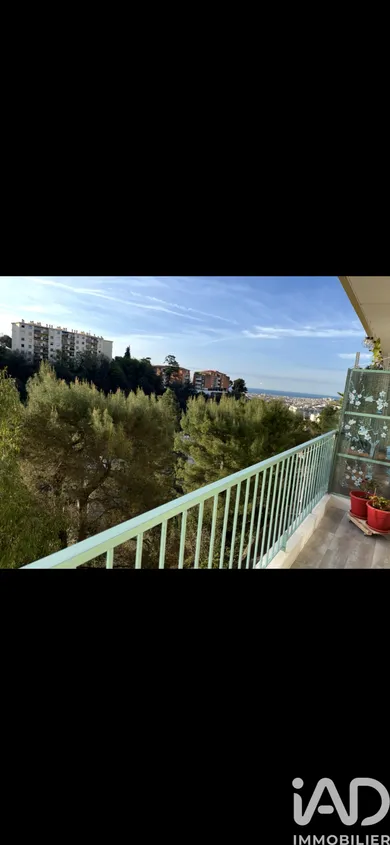 Apartment in Nice (06100)