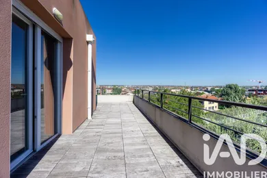 Apartment in Toulouse (31200)